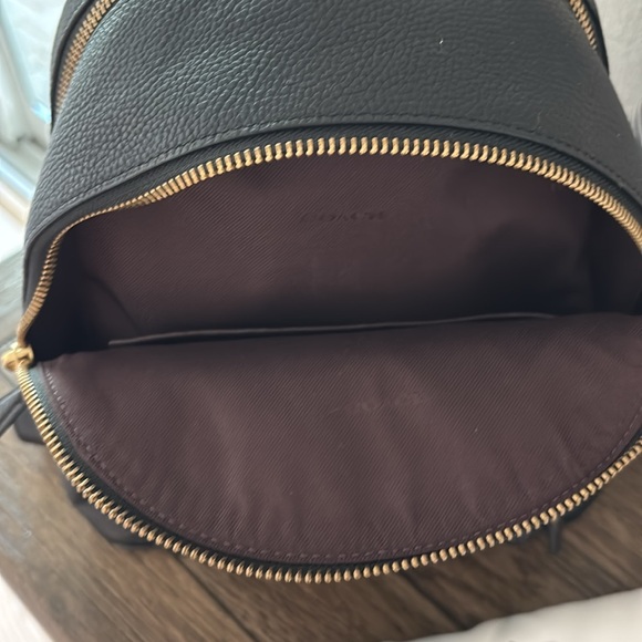 Coach Carrie 23 Backpack Black NWT - Picture 7 of 12